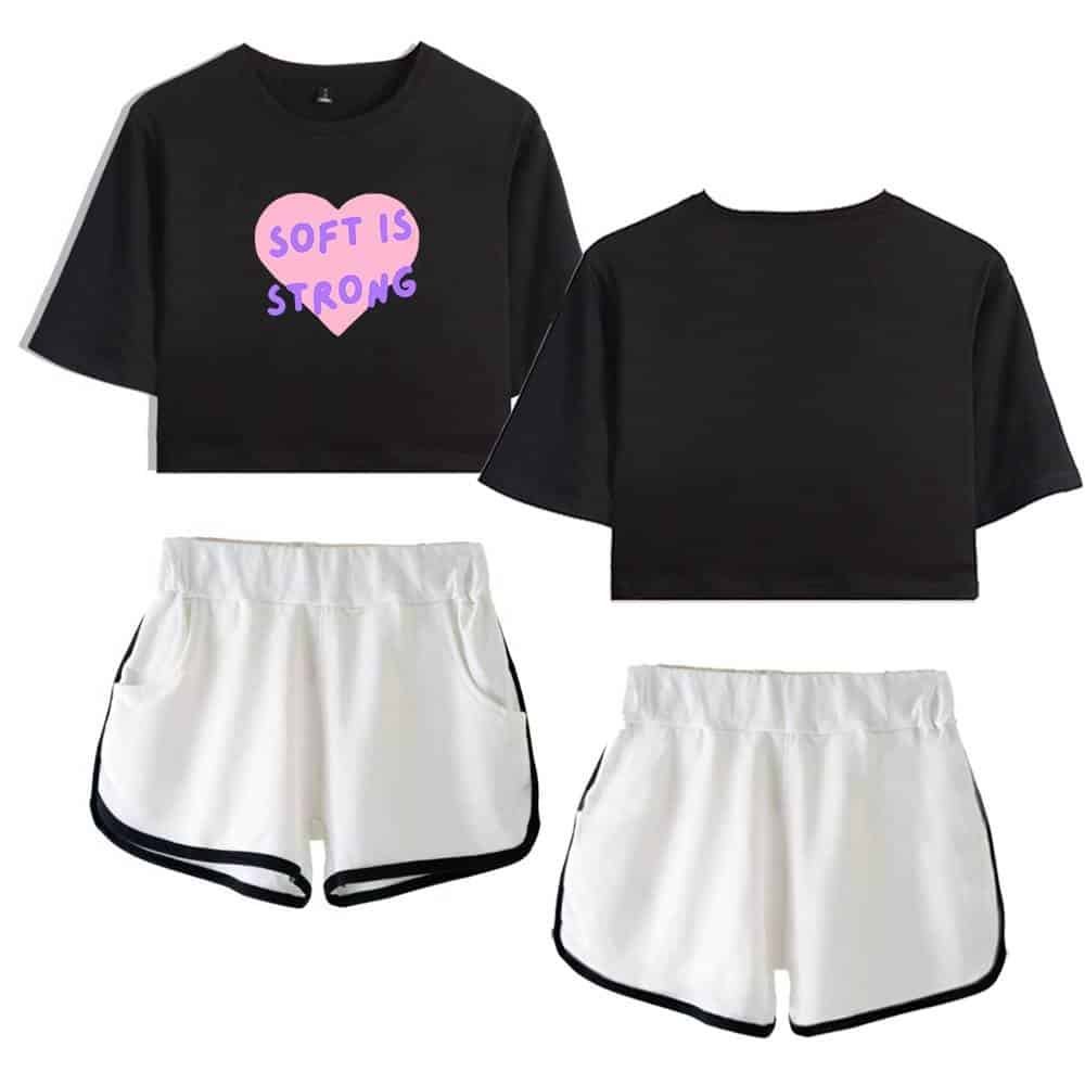 Black crop top and white shorts set with casual style and comfortable fabric, perfect for relaxed wear and trendy street fashion, suited for summer outings and sports activities.