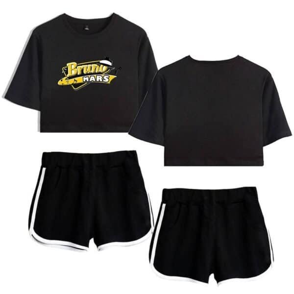 High-quality black casual outfit set featuring a branded crop top and matching shorts, perfect for a stylish and comfortable look. Affordable prices without compromising on style.