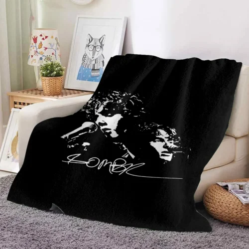 Sombr Blanket #1