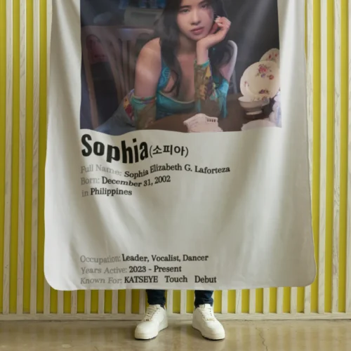 Katseye Sophia Blanket #2