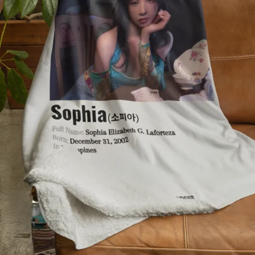 Katseye Sophia Blanket #2